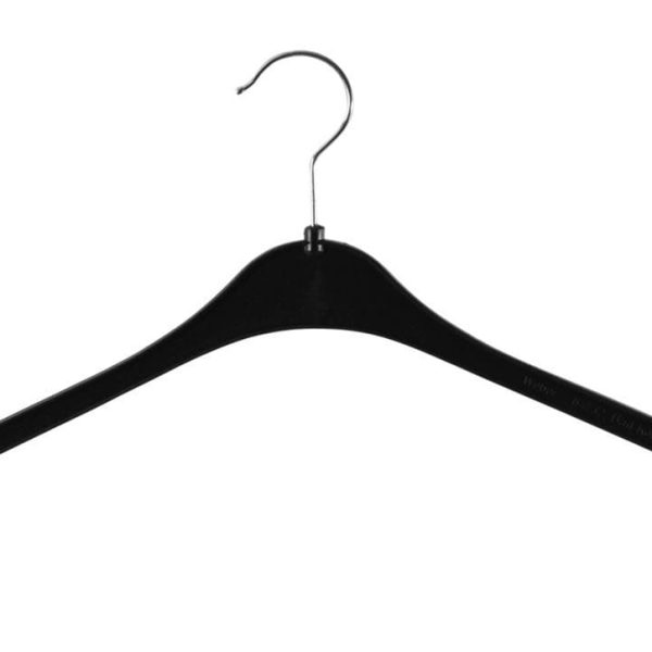 I Kunststoffkleiderbügel