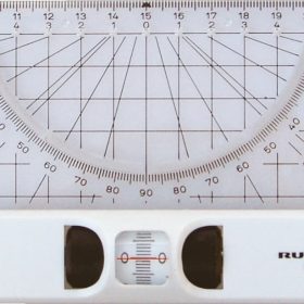 RUMOLD Rolllineal 30cm 8400 weiss