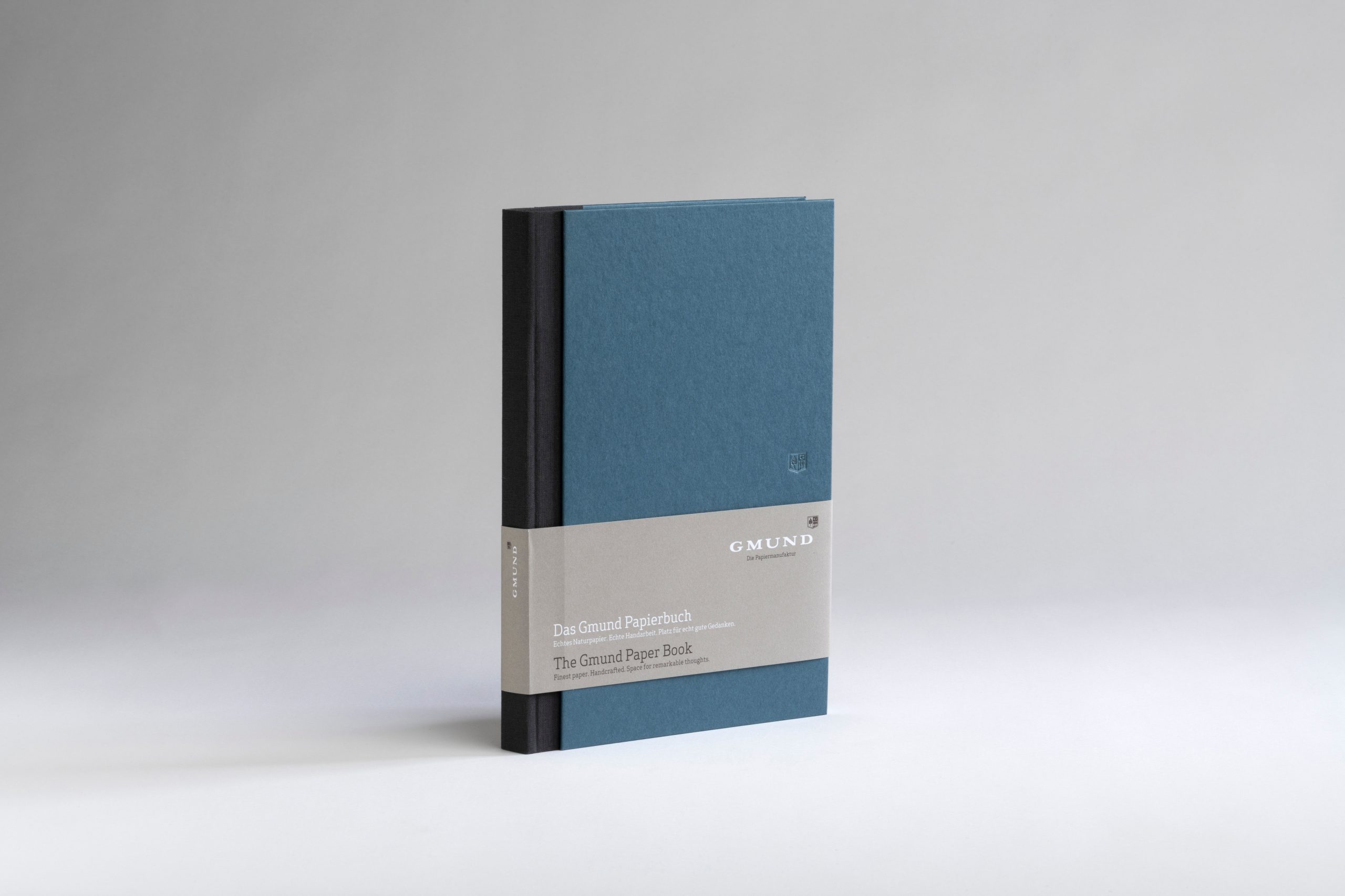 GMUND - Frederik Deobald und Maximilian Huber GMUND Papierbuch 17x24cm 39319 denim, dotted 160 Seiten – Hochwertig & günstig bei ShopDeca