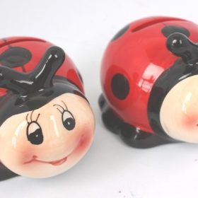 ROOST Sparkasse Marienkäfer mini 14585 rot/schwarz 8x7x5cm